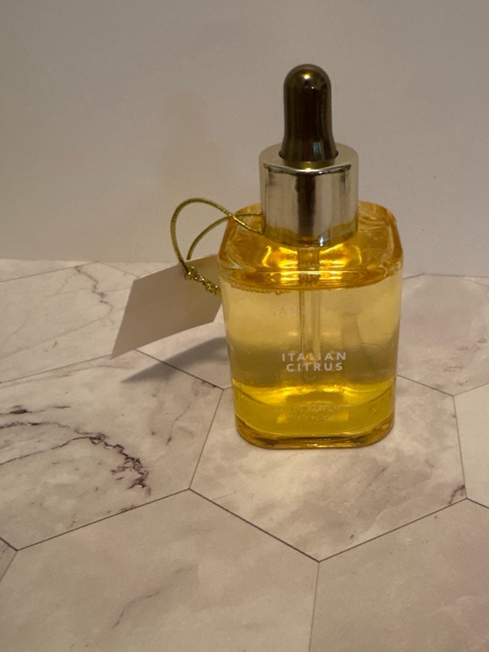 Sand and Fog Citrus Perfume oil with Dropper